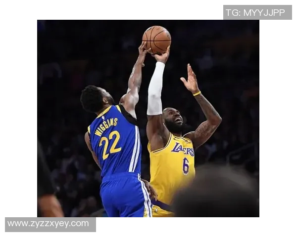 湖人勇士激战再续NBA季后赛焦点对决引发球迷热议